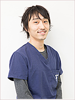 歯科医師　安藤 淳
